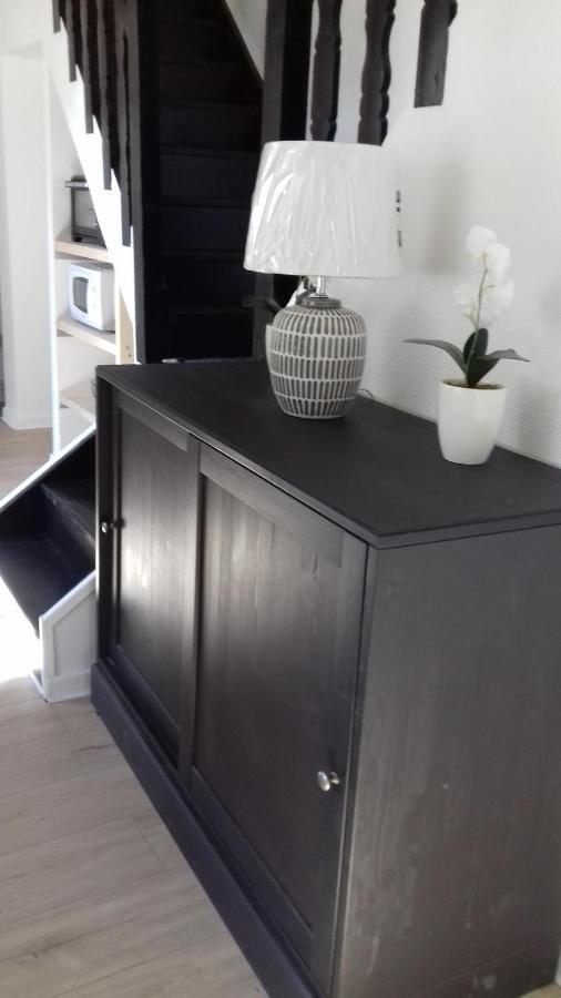Appartement "Mathieu" Pesmes Kültér fotó